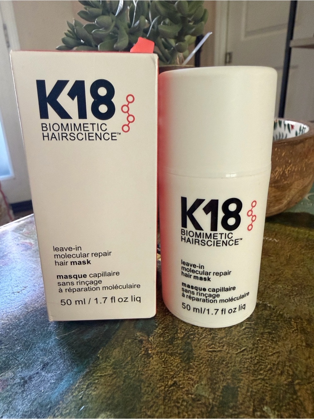 K18 Biomimetic Hairscience Leave-In Molecular Repair Hair Mask 
New in box